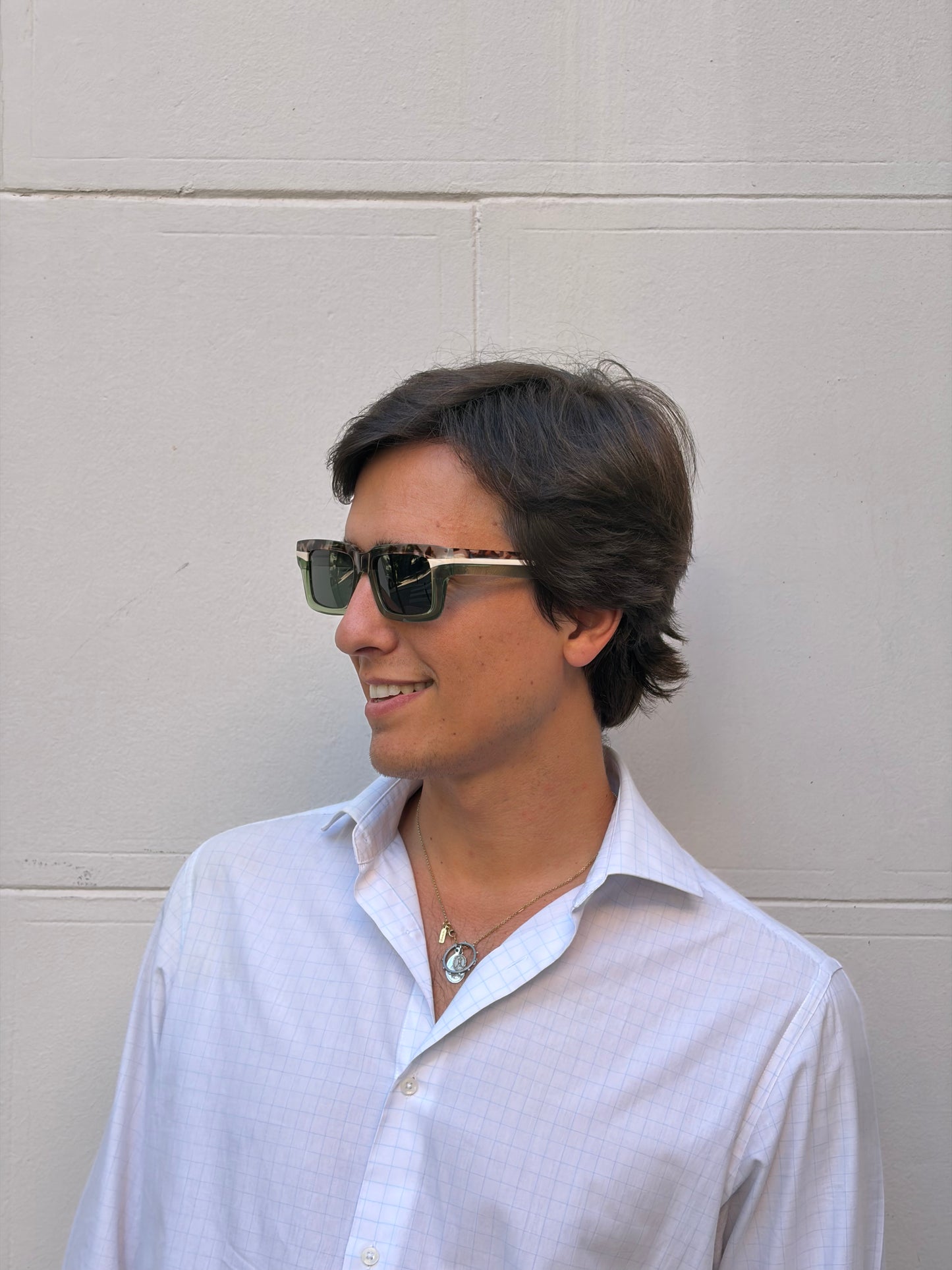 MINT - The classic frame, reinvented for him and for her.